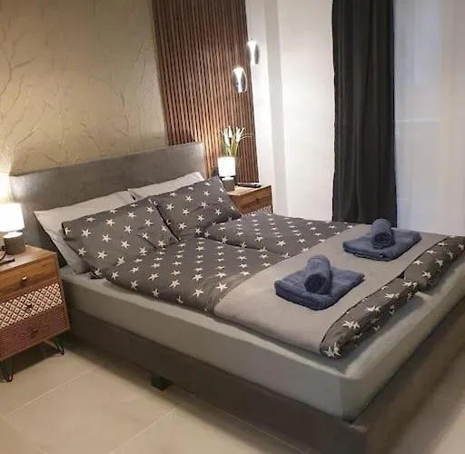 Pleasantstay City Appartement